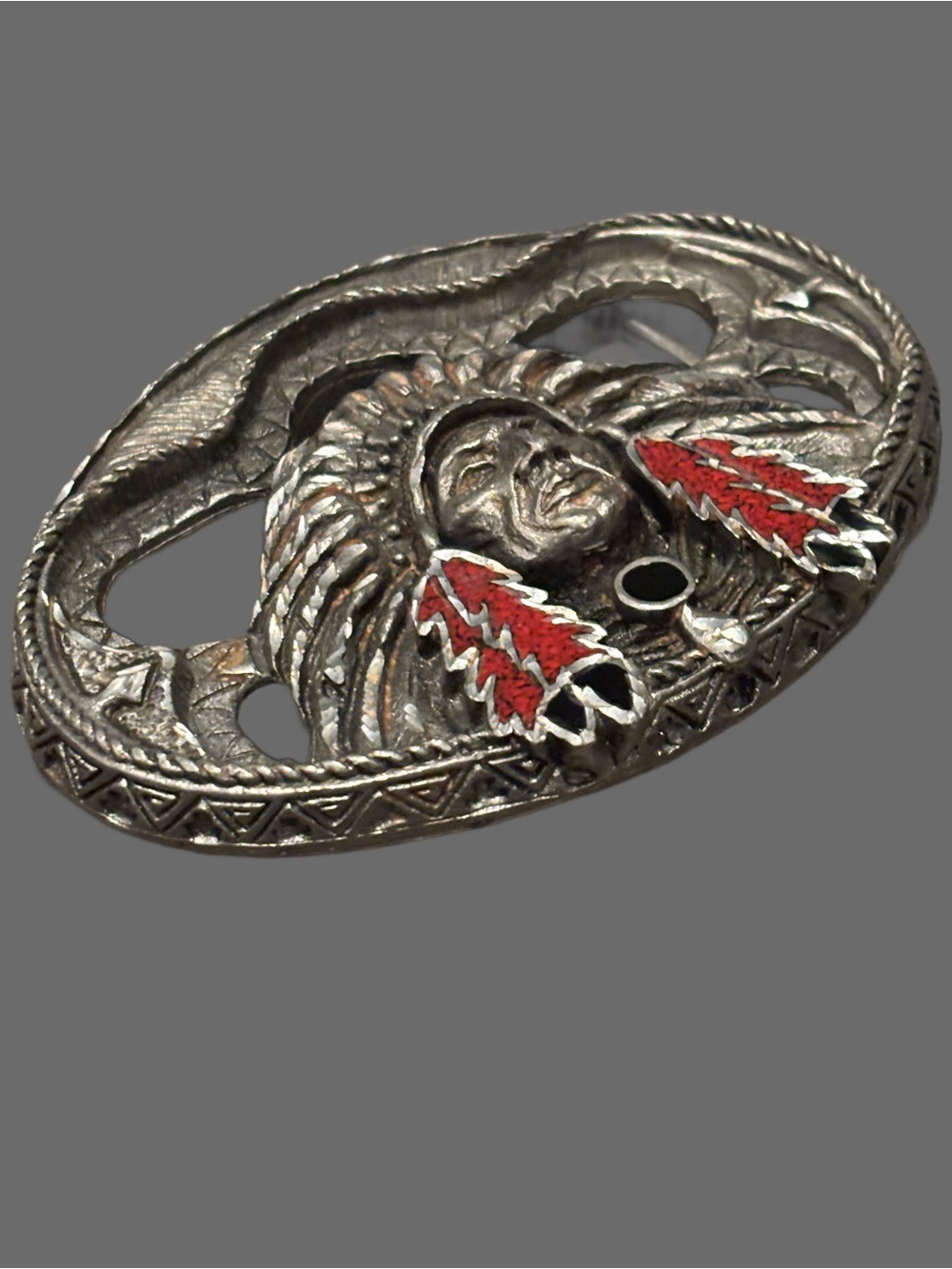 Vintage 90’s EJC (O) Native Chief Belt Buckle with Red Feather Accents - Picture 7 of 10
